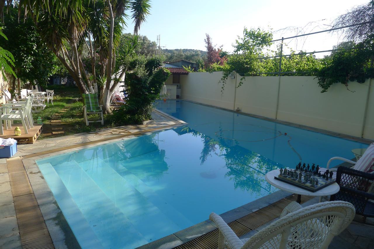 St. Thomas Bed And Breakfast Paiania Exterior foto