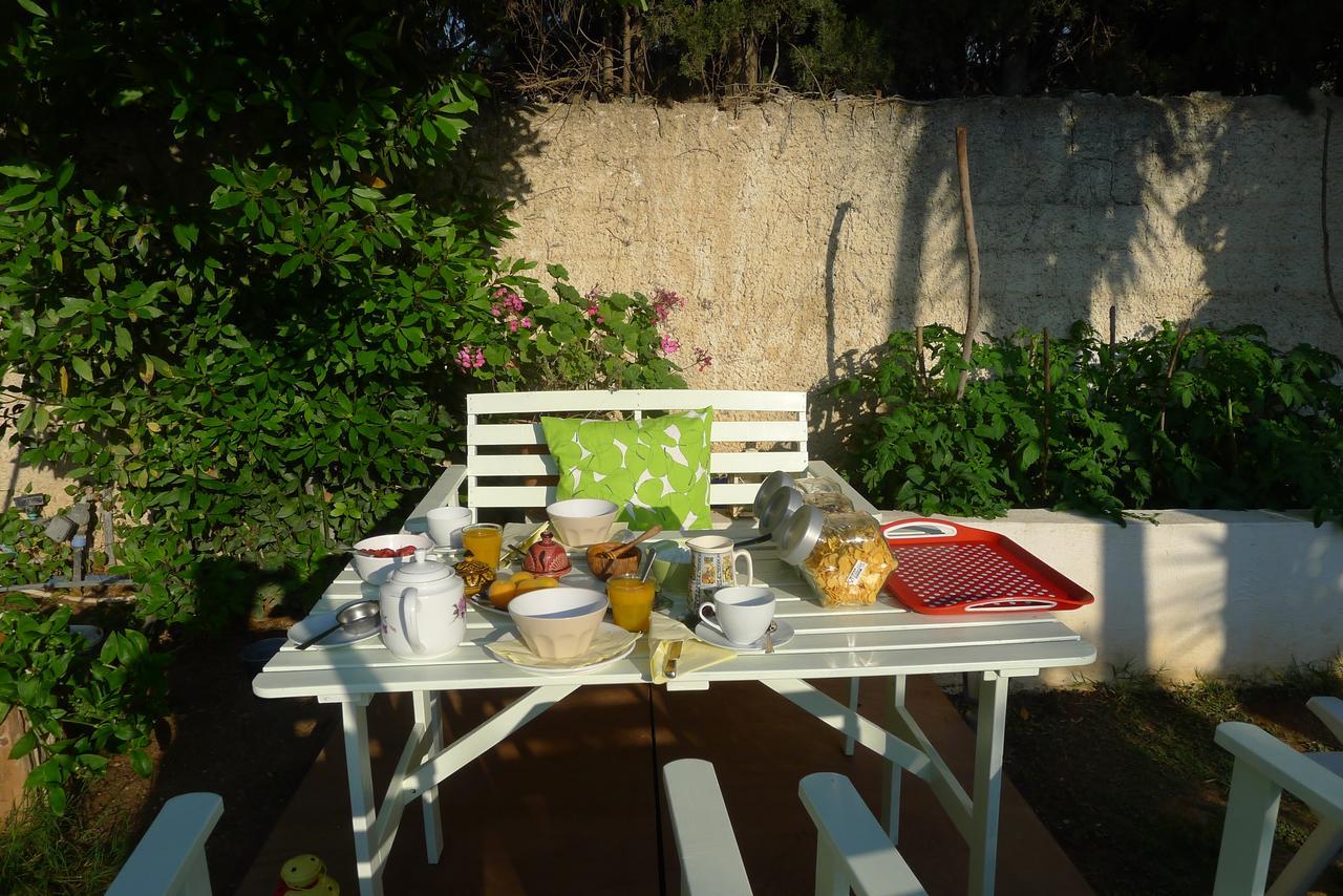 St. Thomas Bed And Breakfast Paiania Exterior foto