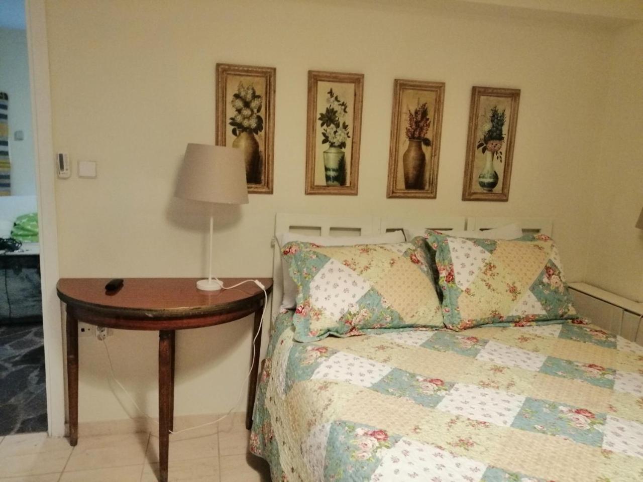 St. Thomas Bed And Breakfast Paiania Exterior foto